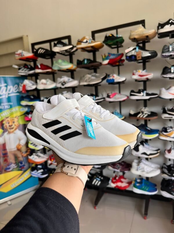 adi putih insole 21 cm
